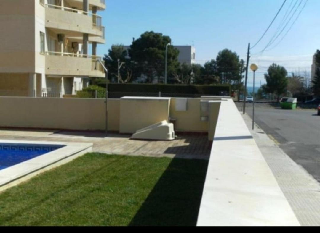 Apartamento Con Terraza Y Acceso Directo A La Piscina Y A 50 M De La Playa Miami Playa Luaran gambar