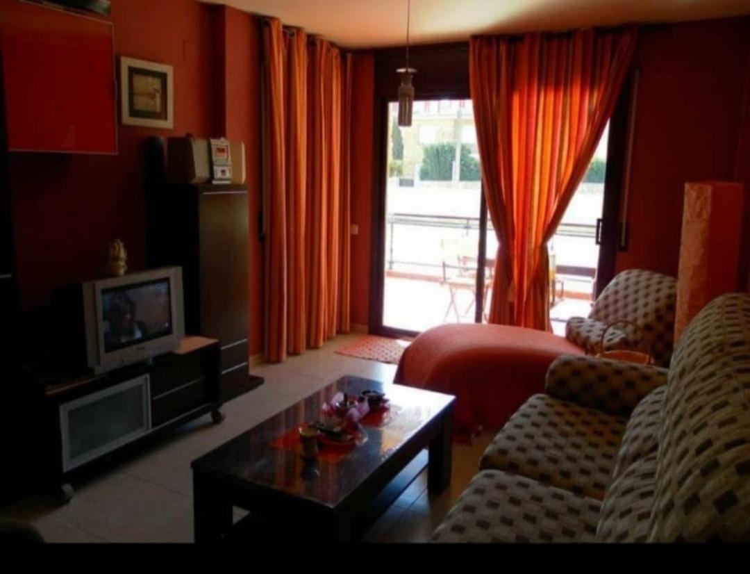 Apartamento Con Terraza Y Acceso Directo A La Piscina Y A 50 M De La Playa Miami Playa Luaran gambar