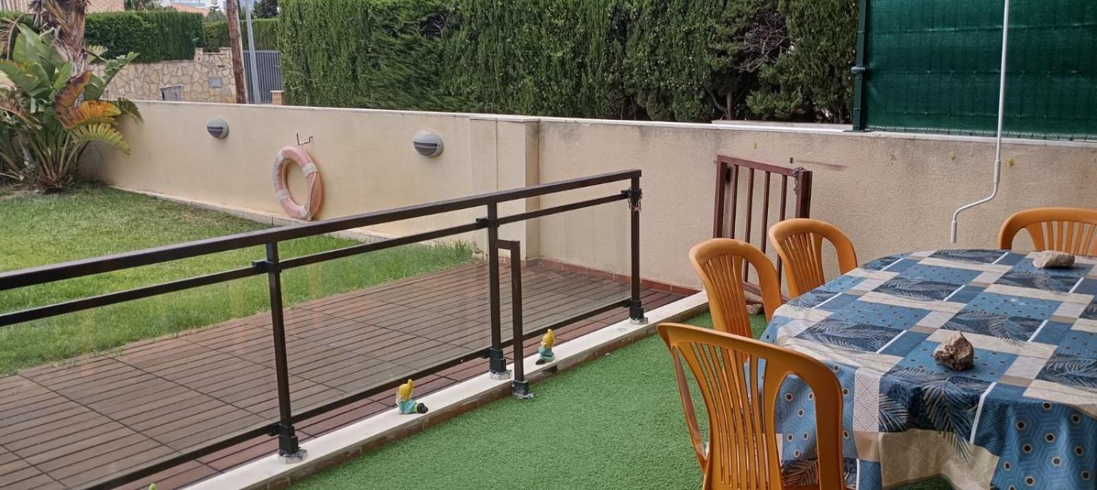 Apartamento Con Terraza Y Acceso Directo A La Piscina Y A 50 M De La Playa Miami Playa Luaran gambar